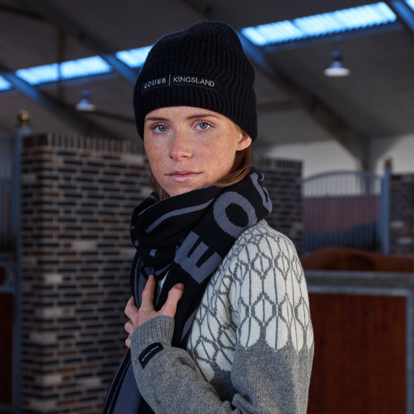 EQ KL Agne Strickschal